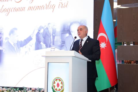 “Ulu Öndər Heydər Əliyev və Azərbaycanın memarlıq irsi” mövzusunda tədbir keçirilib