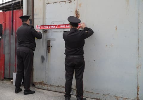 FHN yanğın təhlükəli mebel sexinin fəaliyyətini dayandırıb