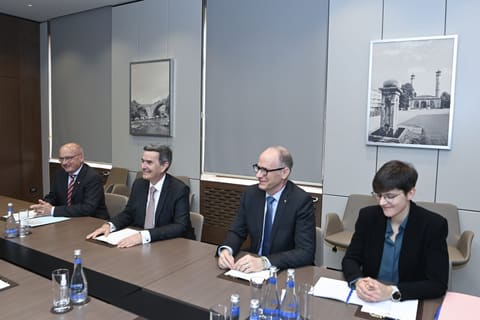 Ceyhun Bayramov İsveçrənin dövlət katibinin müavini ilə görüşüb