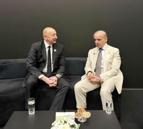  İlham Əliyev Antalya Diplomatiya Forumu çərçivəsində Pakistanın Baş naziri ilə görüşüb