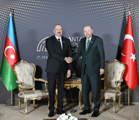 Antalyada İlham Əliyev və Ərdoğan arasında görüş keçirilib - YENİLƏNİB