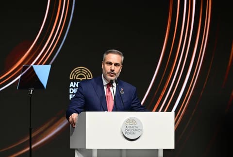 İlham Əliyev Antalyada Diplomatiya Forumunun açılış mərasimində iştirak edib - YENİLƏNİB 2