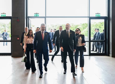 İlham Əliyev Antalyada Diplomatiya Forumunun açılış mərasimində iştirak edib - YENİLƏNİB 2