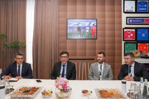 Fərid Qayıbov Türkiyənin Gənclər və İdman Nazirliyinin nümayəndə heyəti ilə görüşüb