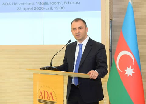 Qlobal təhsil təcrübələrini birləşdirən “Yeni çağırışlar” kitabı təqdim edilib