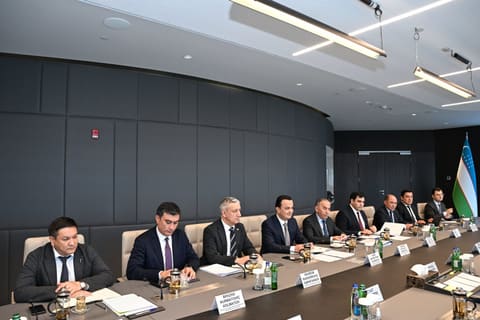 Azərbaycan və Özbəkistan arasında yeni iqtisadi təşəbbüslər müzakirə olunub