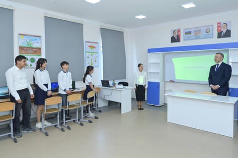 Mətin Kərimli Tərtərdə tədris prosesini izləyib