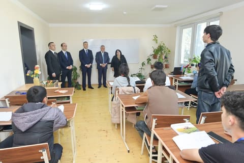 Mətin Kərimli Tərtərdə tədris prosesini izləyib