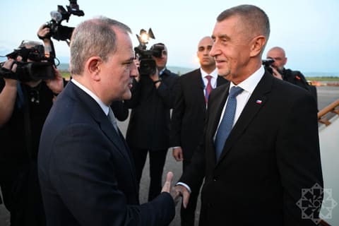 Çexiyanın Baş naziri Azərbaycana gəlib - YENİLƏNİB
