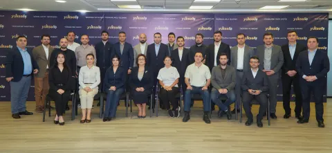 Məleykə Abbaszadə “Yüksəliş” müsabiqəsinin qalibləri ilə növbəti görüş keçirib