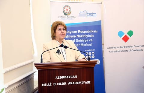 AMEA əməkdaşları üçün müayinə aksiyaları və maarifləndirmə tədbirləri təşkil olunub 