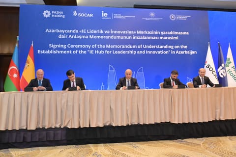  Bakıda İnnovasiya Mərkəzinin yaradılmasına dair memorandum imzalanıb