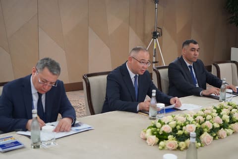 Nazir Kəmaləddin Heydərov Özbəkistanda səfərdə olub