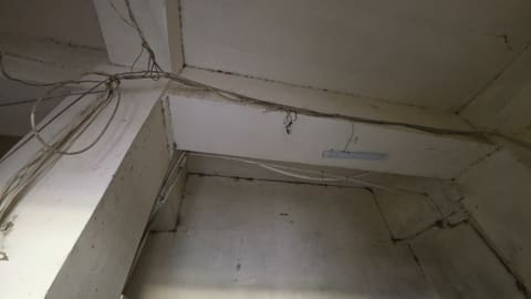 FHN yanğın təhlükəli mağazanın fəaliyyətini dayandırıb