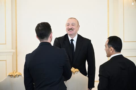 Prezident Avropa çempionatında komanda hesabında çempion olan güləşçiləri qəbul edib - YENİLƏNİB