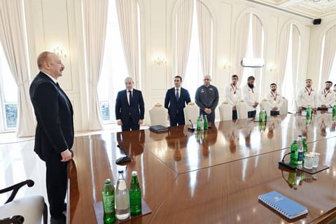 Prezident Avropa çempionatında komanda hesabında çempion olan güləşçiləri qəbul edib - YENİLƏNİB