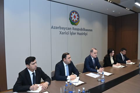 Ceyhun Bayramov Beynəlxalq Qırmızı Xaç Komitəsinin prezidenti ilə danışıqlar aparıb