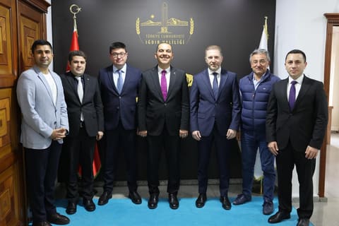 İğdır, Qars, Ərdəhan, Rize və Trabzonda Azərbaycanın investisiya mühiti tanıdılıb