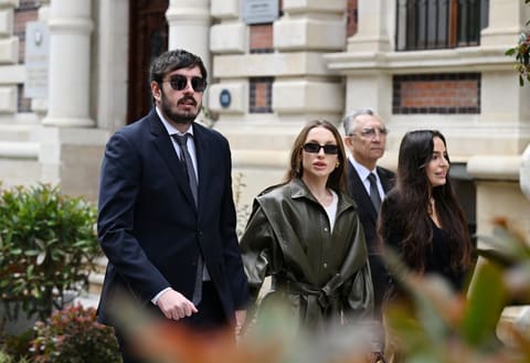 İlham Əliyev Bakının İslam Səfərli küçəsinin yenidənqurmadan sonra açılışında iştirak edib