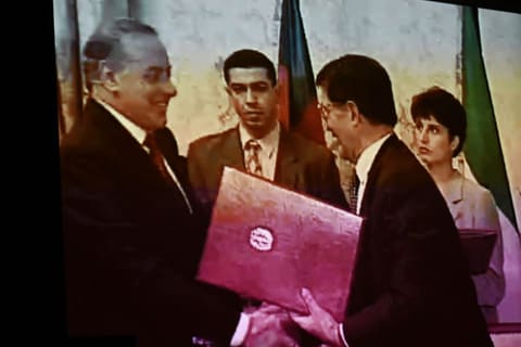 Heydər Əliyev Mərkəzində Ümummilli Lider Heydər Əliyevə həsr edilən “Bir səfərin izi ilə” filmi nümayiş olunub