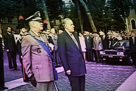 Heydər Əliyev Mərkəzində Ümummilli Lider Heydər Əliyevə həsr edilən “Bir səfərin izi ilə” filmi nümayiş olunub