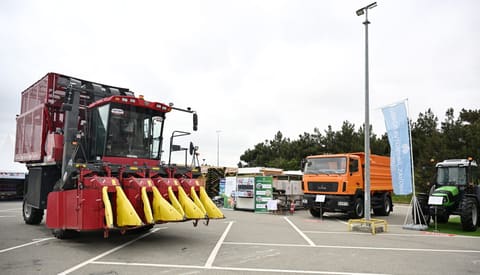  İlham Əliyev 19-cu “Caspian Agro Week” və 31-ci “InterFood Azerbaijan” sərgiləri ilə tanış olub - YENİLƏNİB