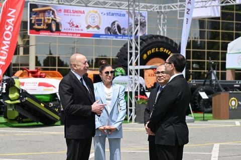  İlham Əliyev 19-cu “Caspian Agro Week” və 31-ci “InterFood Azerbaijan” sərgiləri ilə tanış olub - YENİLƏNİB