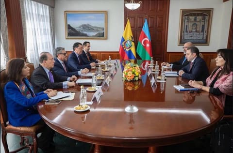 Azərbaycan və Ekvador arasında ilk siyasi məsləhətləşmələr keçirilib