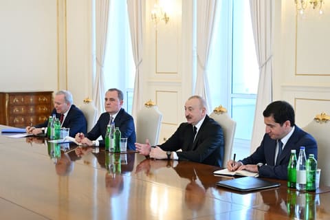 Prezident İlham Əliyev Avropa İttifaqının ali nümayəndəsinin başçılıq etdiyi nümayəndə heyətini qəbul edib