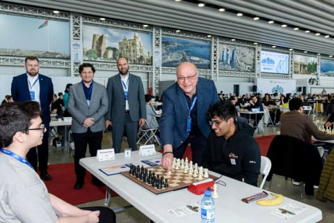 “Baku Open 2026” Beynəlxalq Şahmat Festivalında son tura start verilib