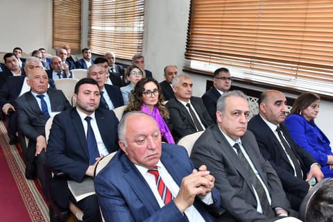 Sumqayıt Dövlət Universitetinin yeni rektoru kollektivə təqdim olunub