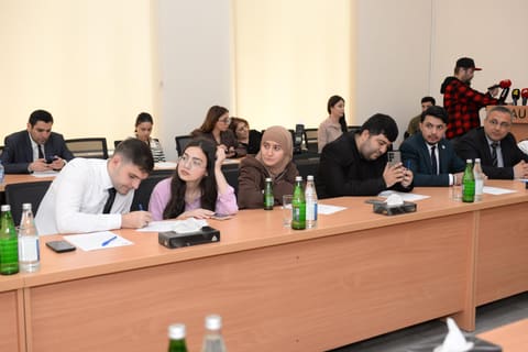 Türkiyə-Azərbaycan Universitetində infotur keçirilib