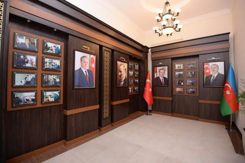 Türkiyə-Azərbaycan Universitetində infotur keçirilib
