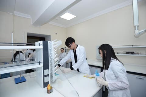Türkiyə-Azərbaycan Universitetində infotur keçirilib