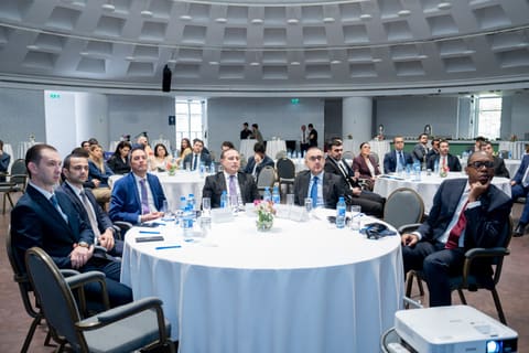 4SİM və DİF “TradeTech” təşəbbüsü çərçivəsində Azərbaycanın rəqəmsal ticarət ekosisteminə dair təhlillərin nəticələrini təqdim edib