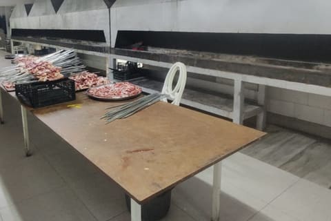 “Alp Delux” şadlıq evində istehlaka təqdim edilən ətlərdə at DNT-si aşkarlanıb