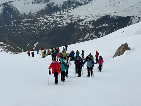Su Ehtiyatları Agentliyinin əməkdaşları Heydər zirvəsinə yürüş ediblər