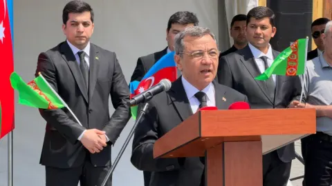 Bakı Limanında Türkmənistanda inşa olunan “Gadamly” quru yük gəmisinin qarşılanma mərasimi keçirilib