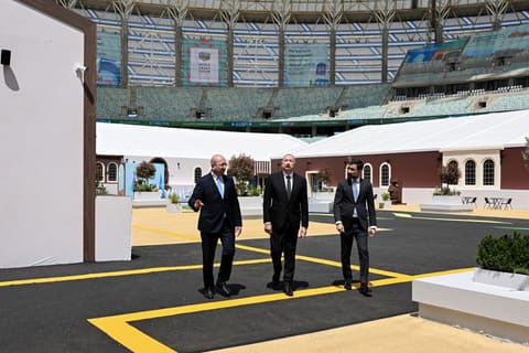 İlham Əliyev Bakı Olimpiya Stadionunun ərazisində WUF13 ilə bağlı görülən işlərlə tanış olub 