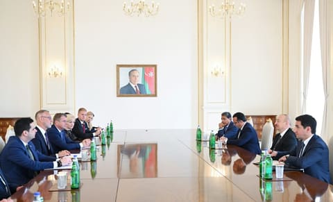  İlham Əliyev Slovakiya Milli Şurası sədrinin başçılıq etdiyi nümayəndə heyətini qəbul edib