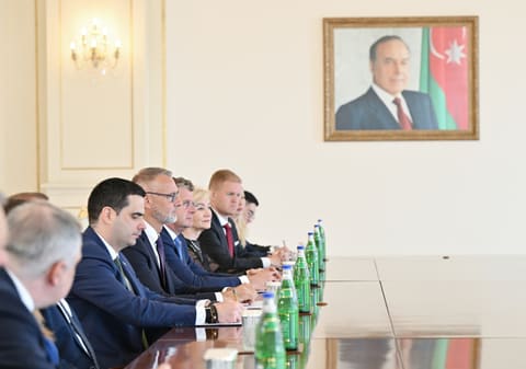  İlham Əliyev Slovakiya Milli Şurası sədrinin başçılıq etdiyi nümayəndə heyətini qəbul edib