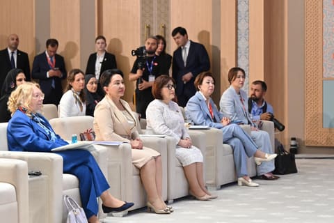 Sahibə Qafarova İkinci Asiya Qadınlar Forumunda çıxış edib