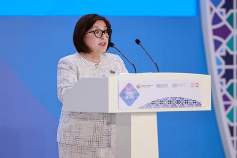 Sahibə Qafarova İkinci Asiya Qadınlar Forumunda çıxış edib