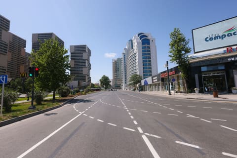 Tbilisi prospektində yol hərəkətinin təşkili təkmilləşdirilib