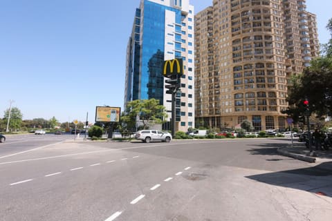 Tbilisi prospektində yol hərəkətinin təşkili təkmilləşdirilib