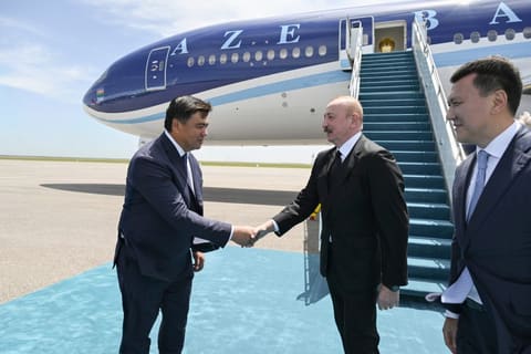 Prezident İlham Əliyev Qazaxıstana işgüzar səfər edib - YENİLƏNİB