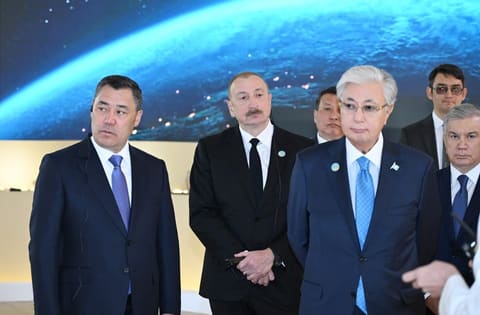  İlham Əliyev və TDT-nin qeyri-rəsmi Zirvə görüşünün digər iştirakçıları Türküstanda bir sıra mədəni məkanlarla tanış olublar