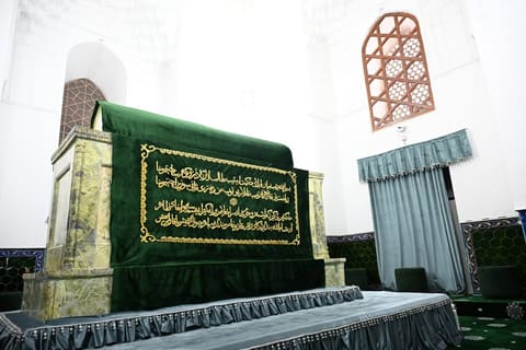  İlham Əliyev və TDT-nin qeyri-rəsmi Zirvə görüşünün digər iştirakçıları Türküstanda bir sıra mədəni məkanlarla tanış olublar