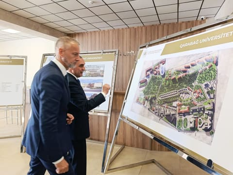 Slovakiya Milli Şurası sədrinin başçılıq etdiyi nümayəndə heyəti Xankəndidə quruculuq işləri ilə tanış olub