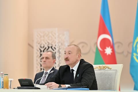 İlham Əliyev Türküstanda TDT-nin qeyri-rəsmi Zirvə görüşündə çıxış edib -  YENİLƏNİB 3